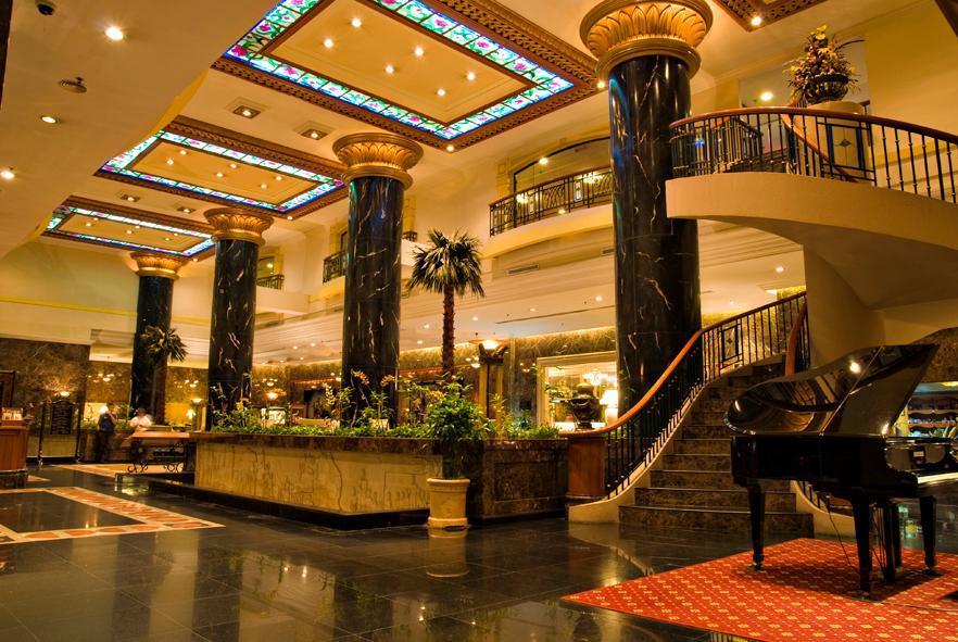 The Apartments At Merdeka Palace Hotel 쿠칭 외부 사진