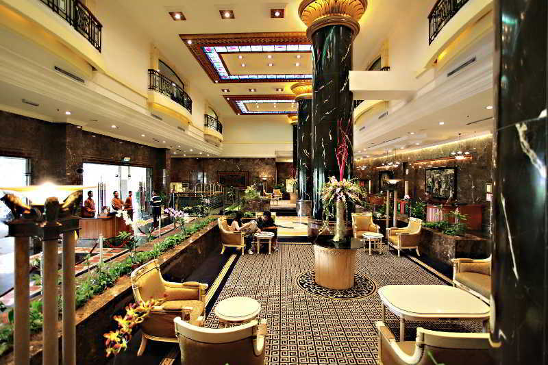 The Apartments At Merdeka Palace Hotel 쿠칭 외부 사진